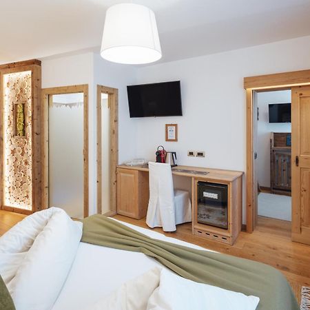Hotel Garni Laurino Cavalese Luaran gambar