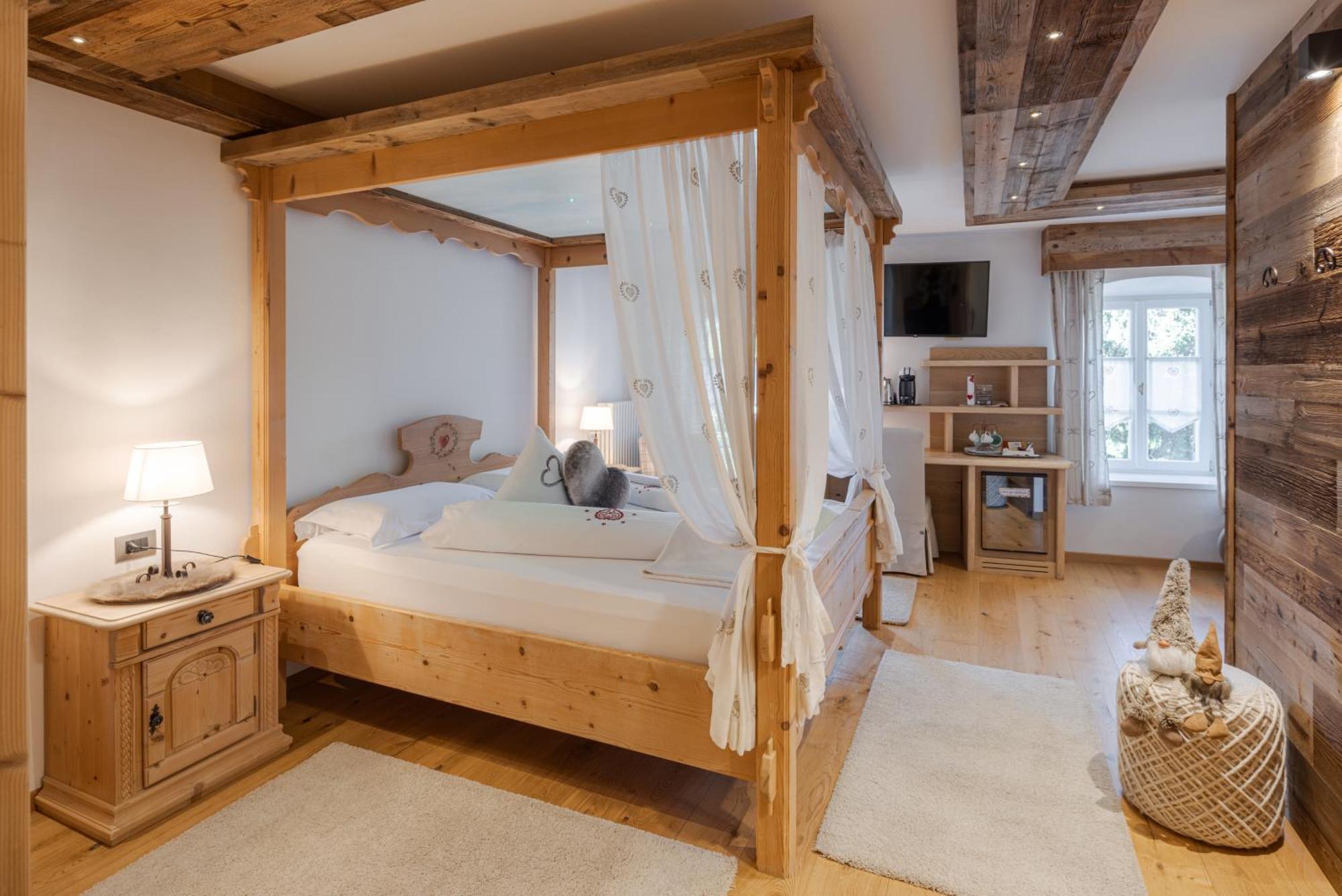 Hotel Garni Laurino Cavalese Luaran gambar