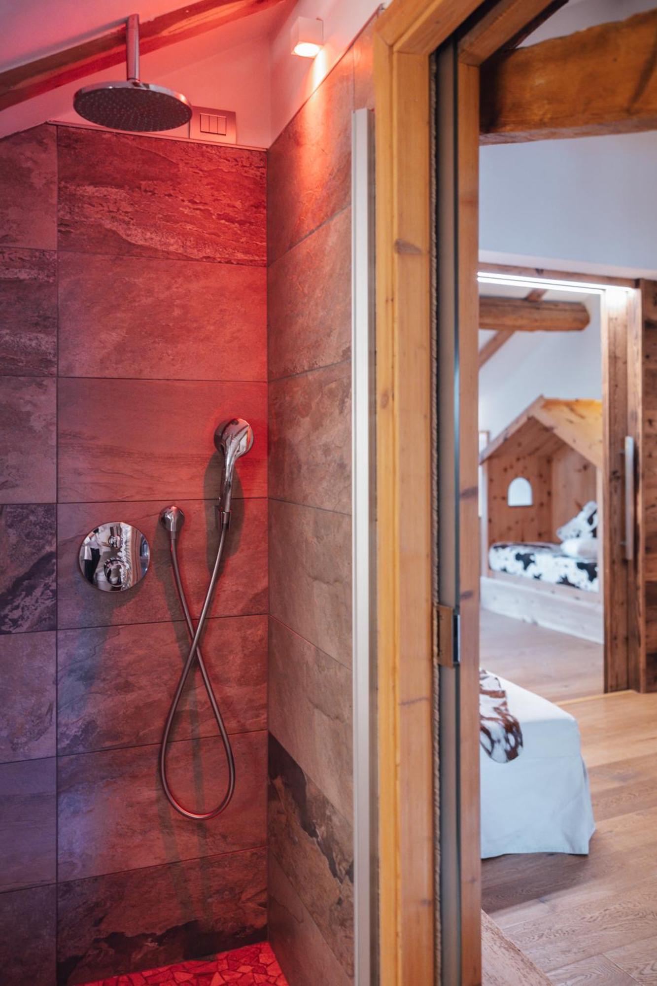 Hotel Garni Laurino Cavalese Luaran gambar