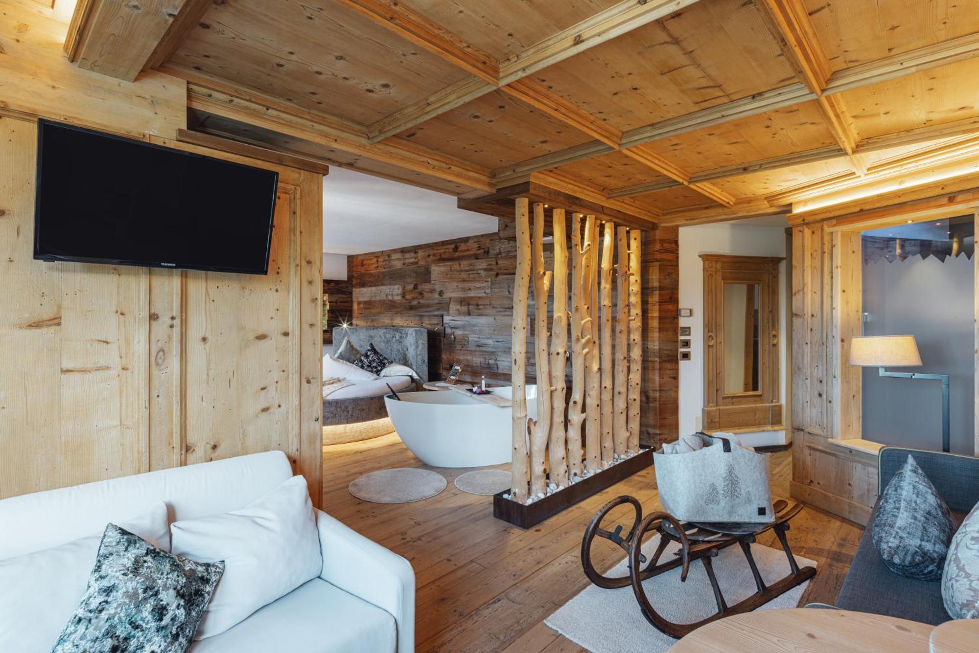 Hotel Garni Laurino Cavalese Luaran gambar