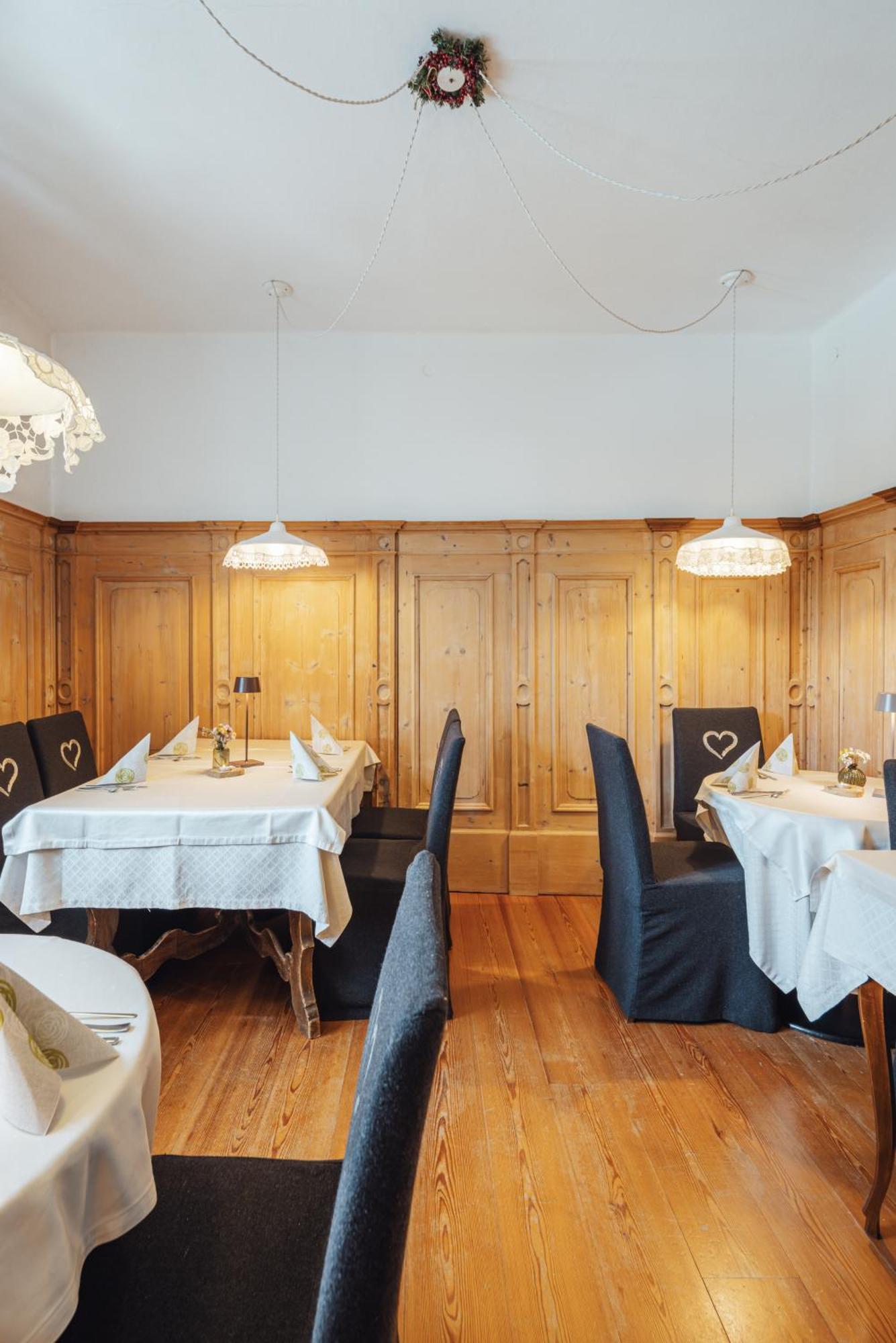 Hotel Garni Laurino Cavalese Luaran gambar