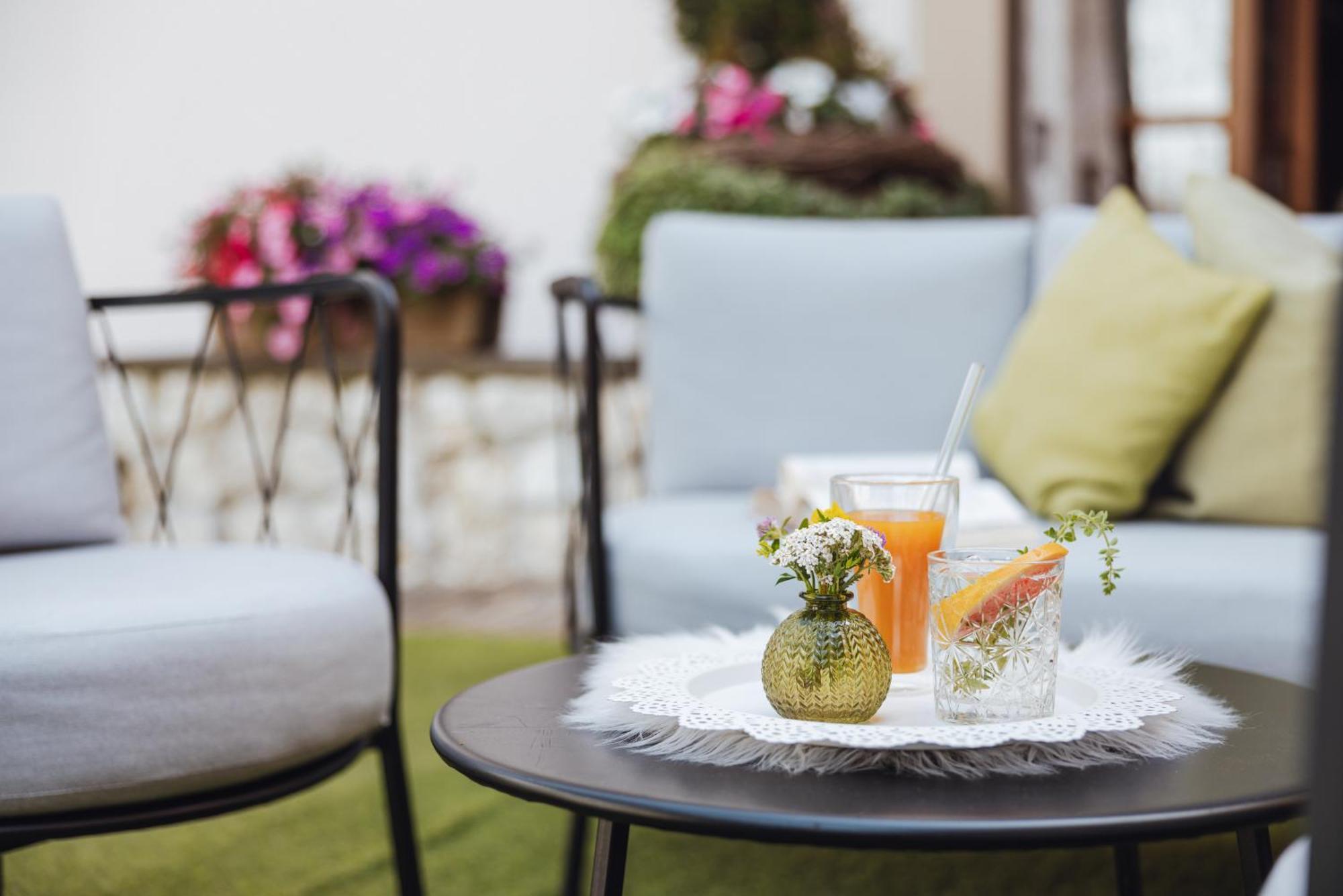 Hotel Garni Laurino Cavalese Luaran gambar