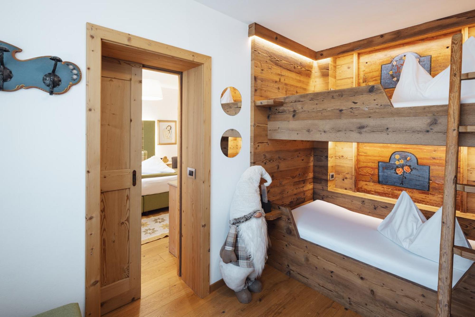 Hotel Garni Laurino Cavalese Luaran gambar